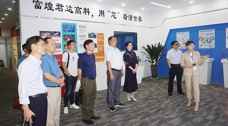 �۷���ʹ���-��Ӫ��ȫ,����һ·�ɳ�