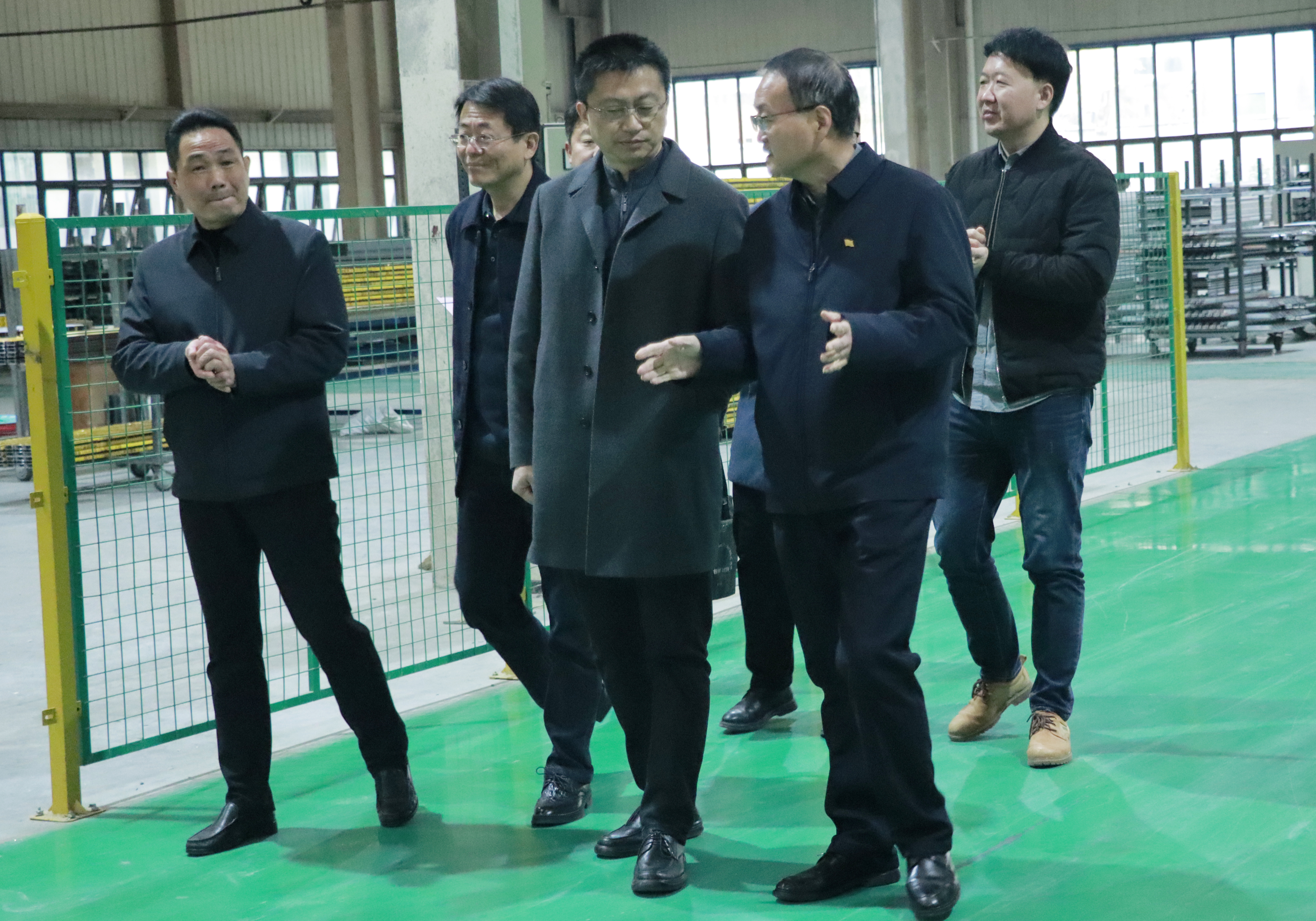 �۷���ʹ���-��Ӫ��ȫ,����һ·�ɳ�