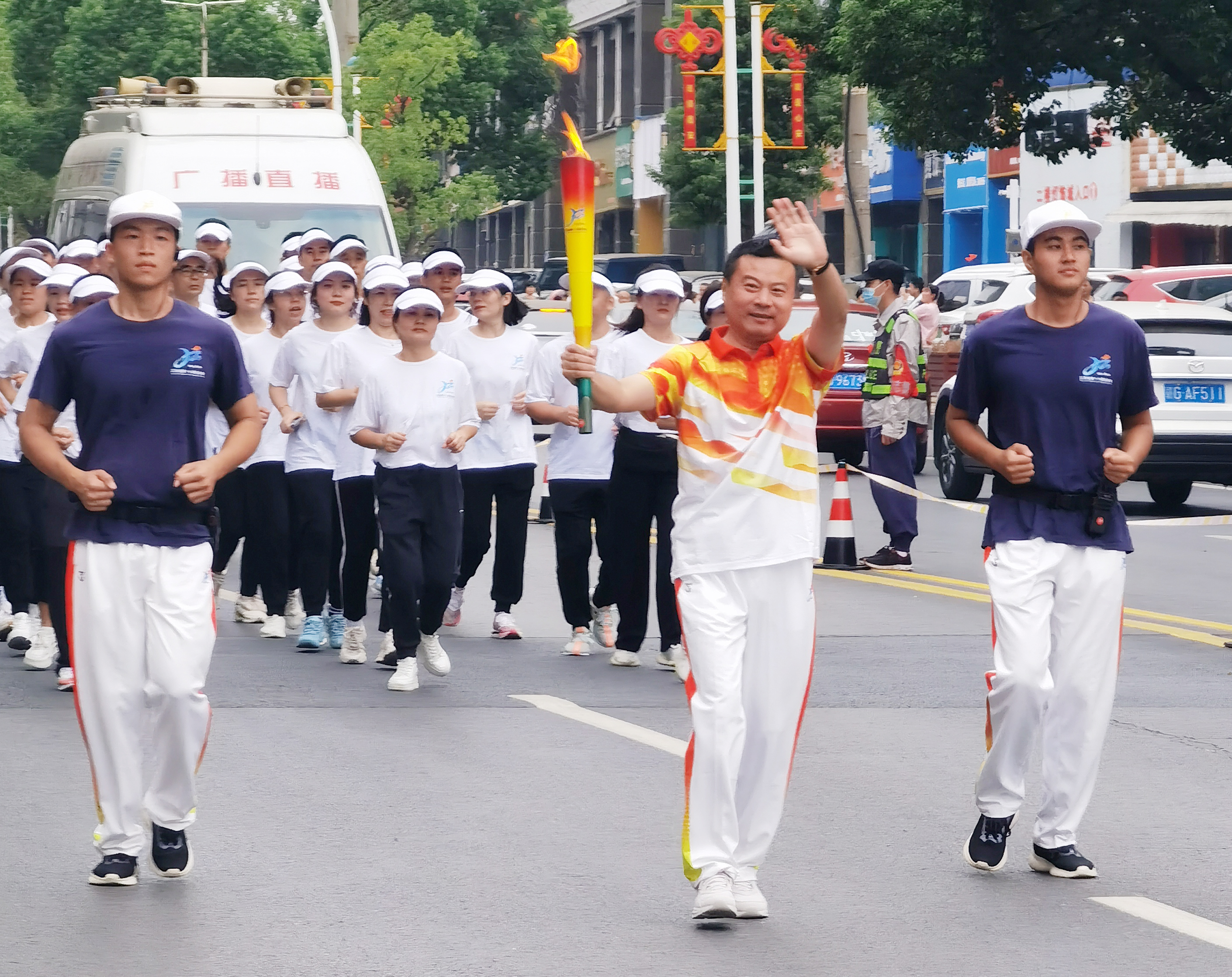 �۷���ʹ���-��Ӫ��ȫ,����һ·�ɳ�