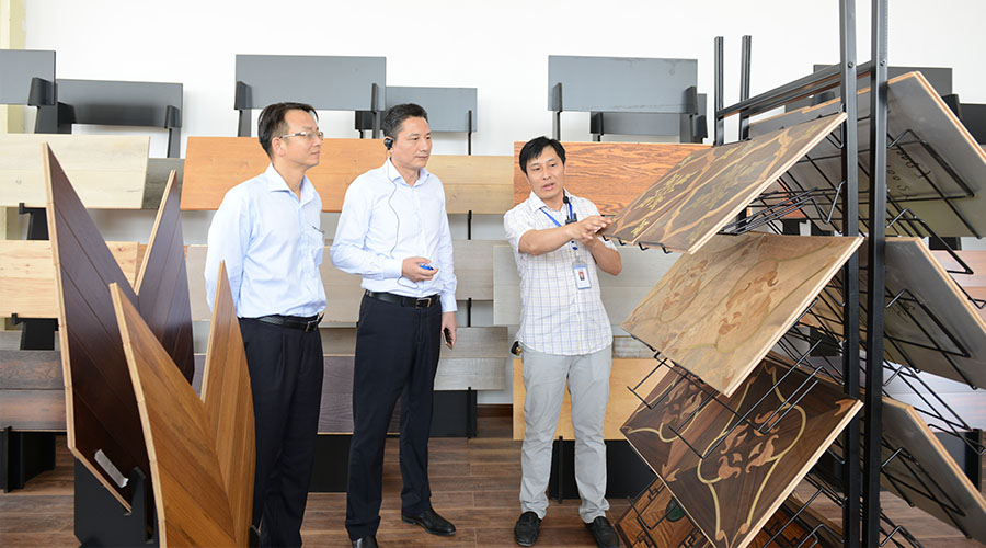 �۷���ʹ���-��Ӫ��ȫ,����һ·�ɳ�