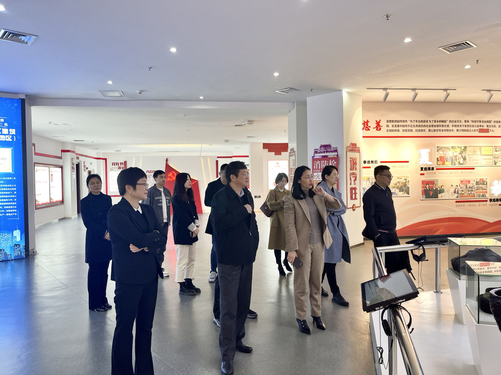 �۷���ʹ���-��Ӫ��ȫ,����һ·�ɳ�