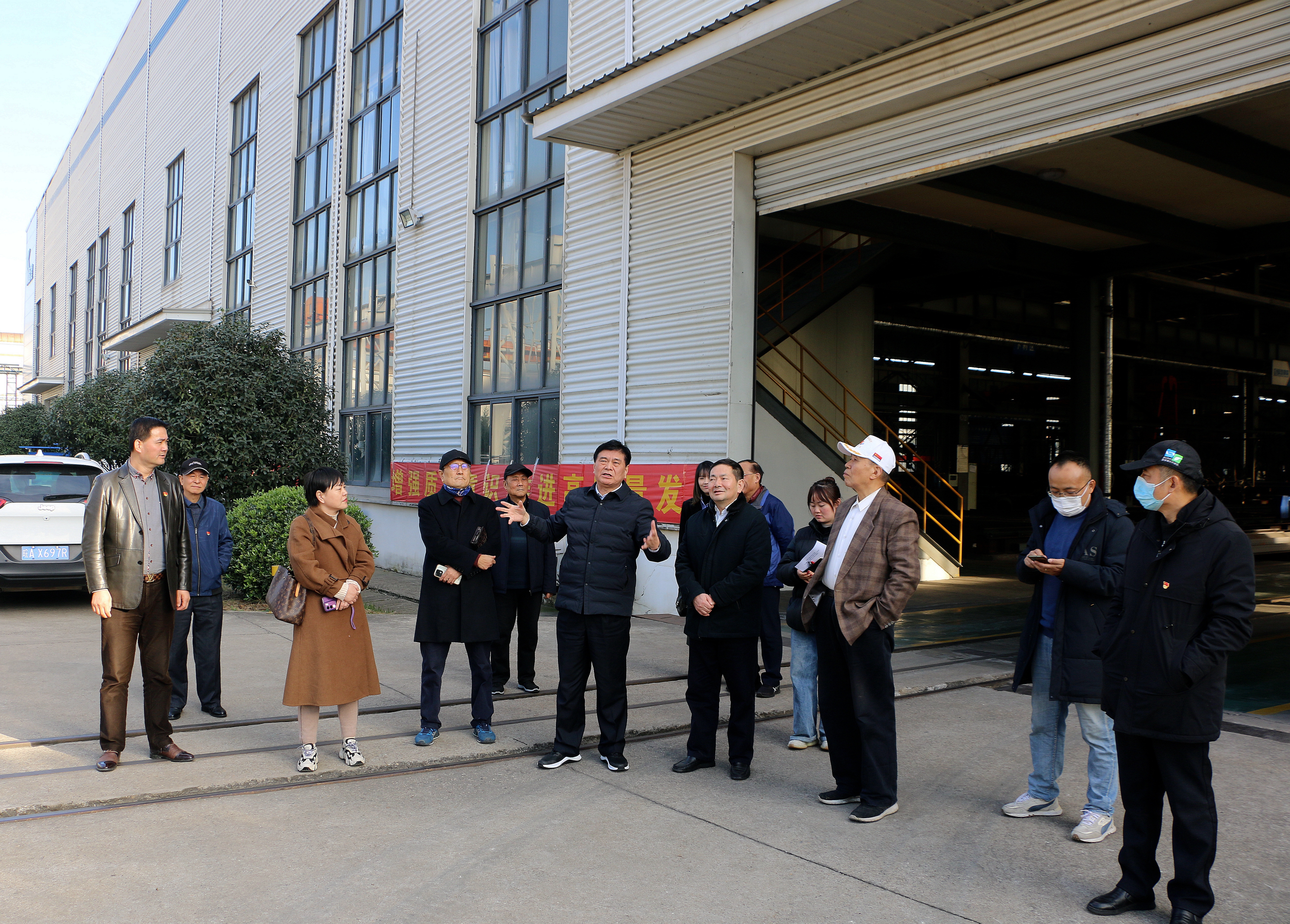 �۷���ʹ���-��Ӫ��ȫ,����һ·�ɳ�