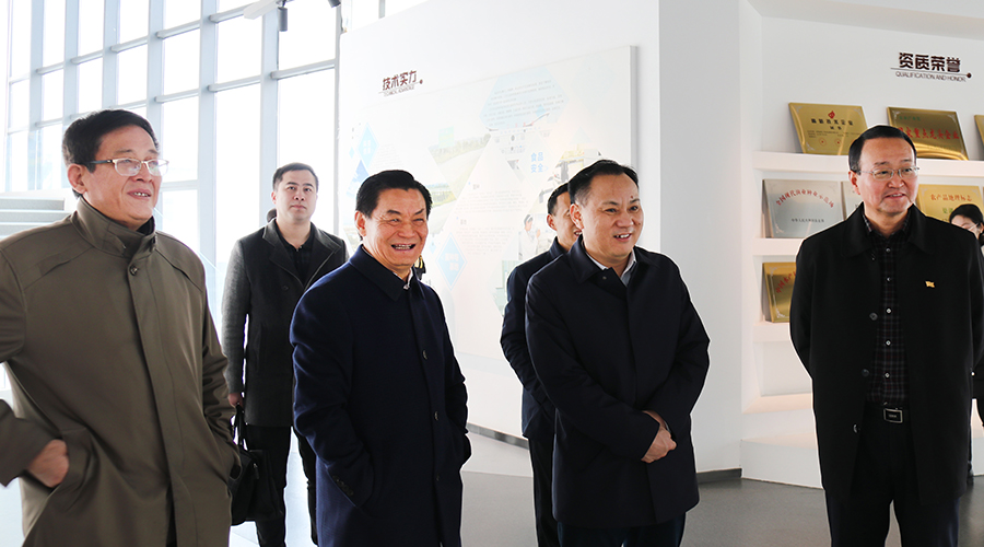 �۷���ʹ���-��Ӫ��ȫ,����һ·�ɳ�