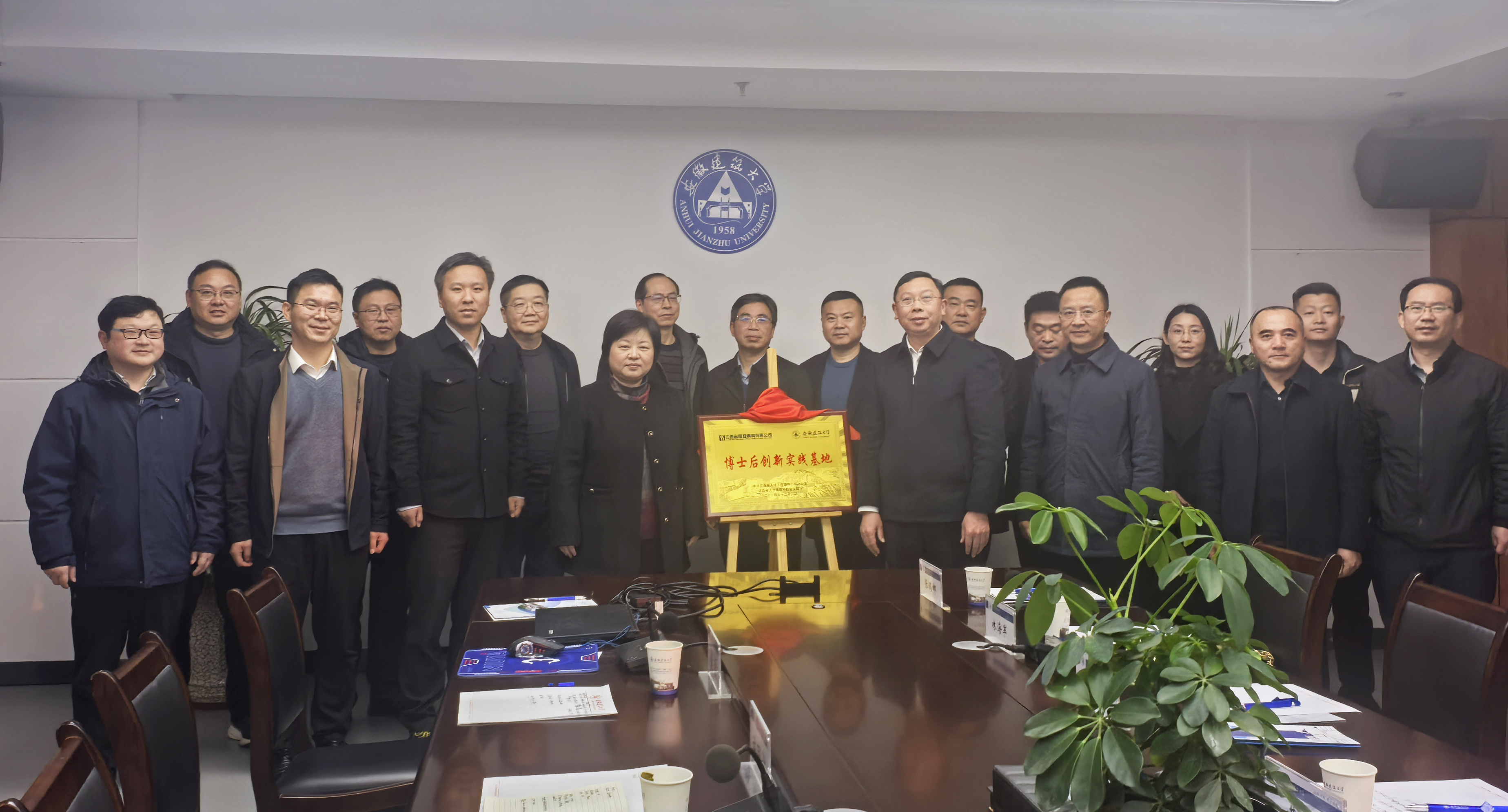 �۷���ʹ���-��Ӫ��ȫ,����һ·�ɳ�