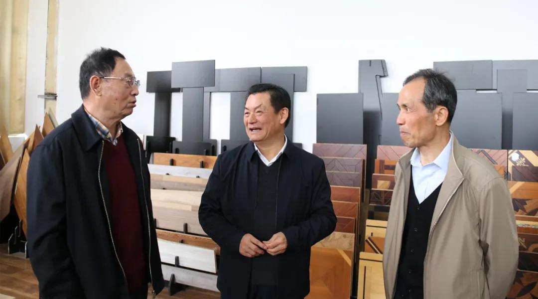 �۷���ʹ���-��Ӫ��ȫ,����һ·�ɳ�