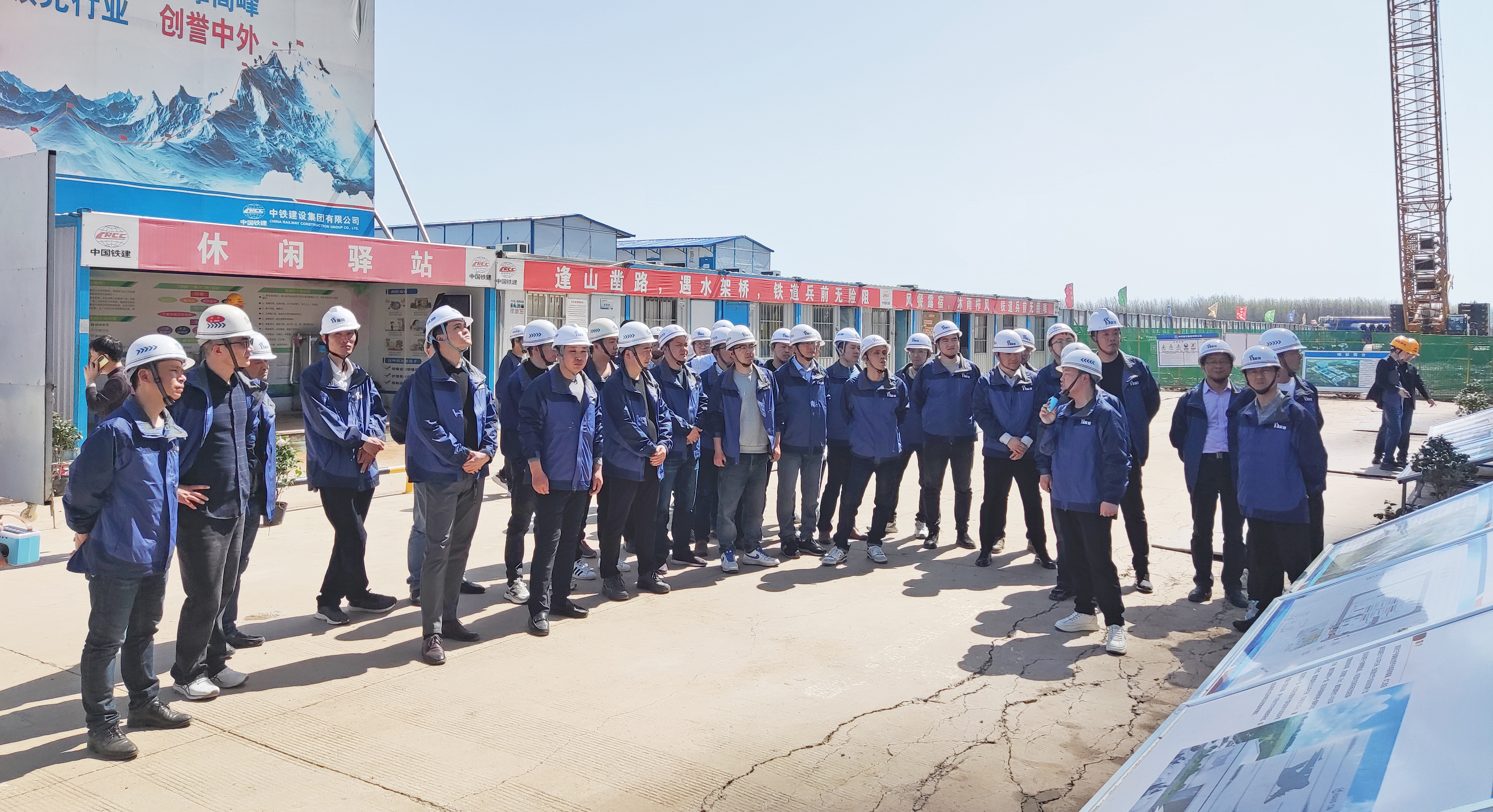 �۷���ʹ���-��Ӫ��ȫ,����һ·�ɳ�