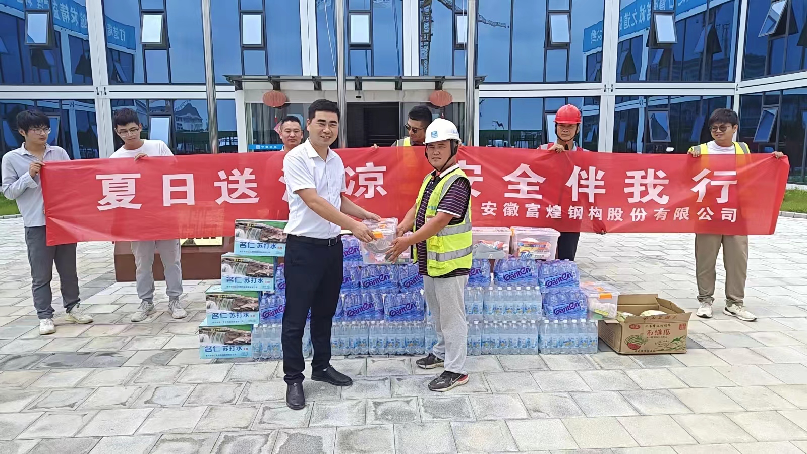 �۷���ʹ���-��Ӫ��ȫ,����һ·�ɳ�