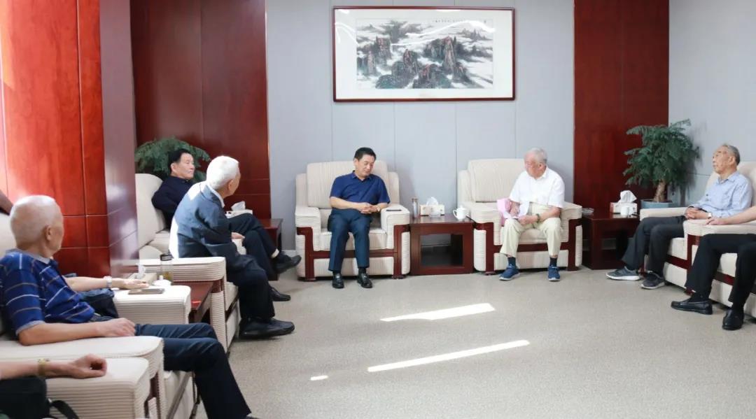 �۷���ʹ���-��Ӫ��ȫ,����һ·�ɳ�