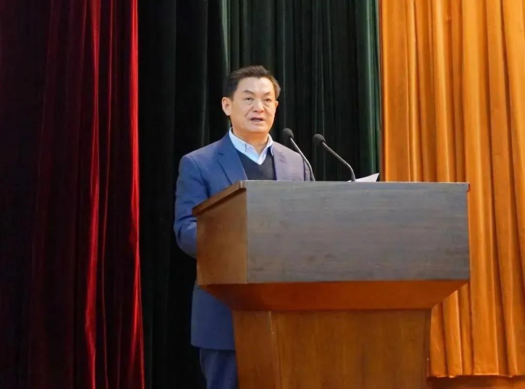 �۷���ʹ���-��Ӫ��ȫ,����һ·�ɳ�