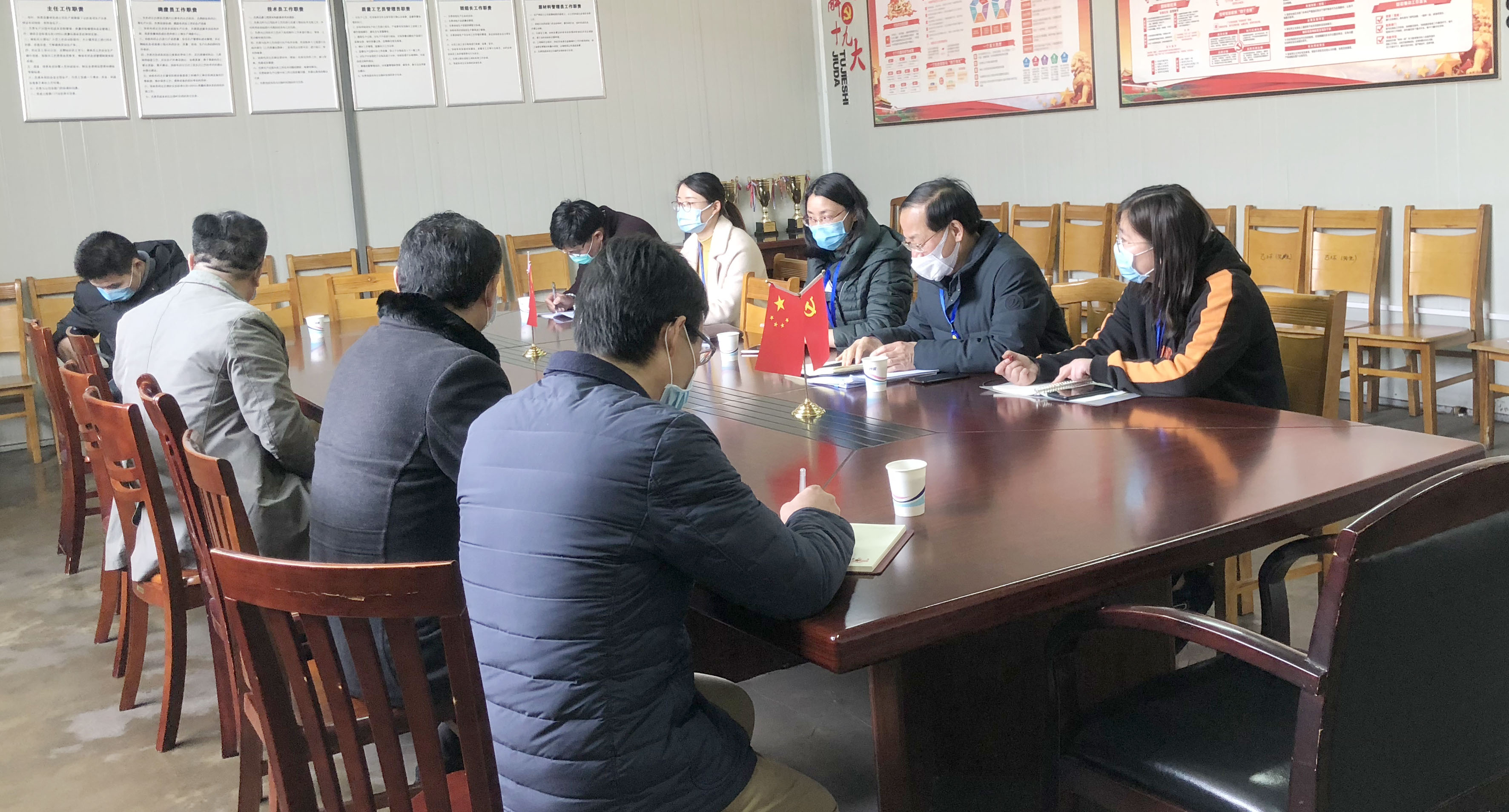 �۷���ʹ���-��Ӫ��ȫ,����һ·�ɳ�