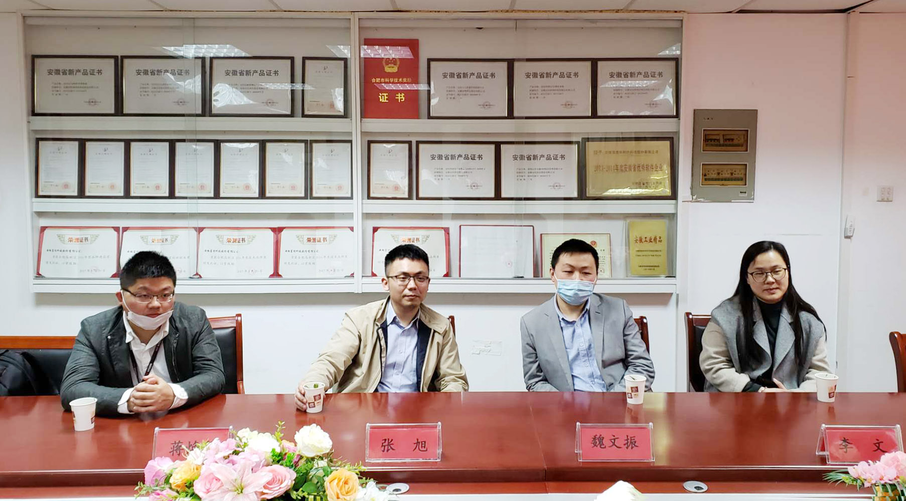 �۷���ʹ���-��Ӫ��ȫ,����һ·�ɳ�