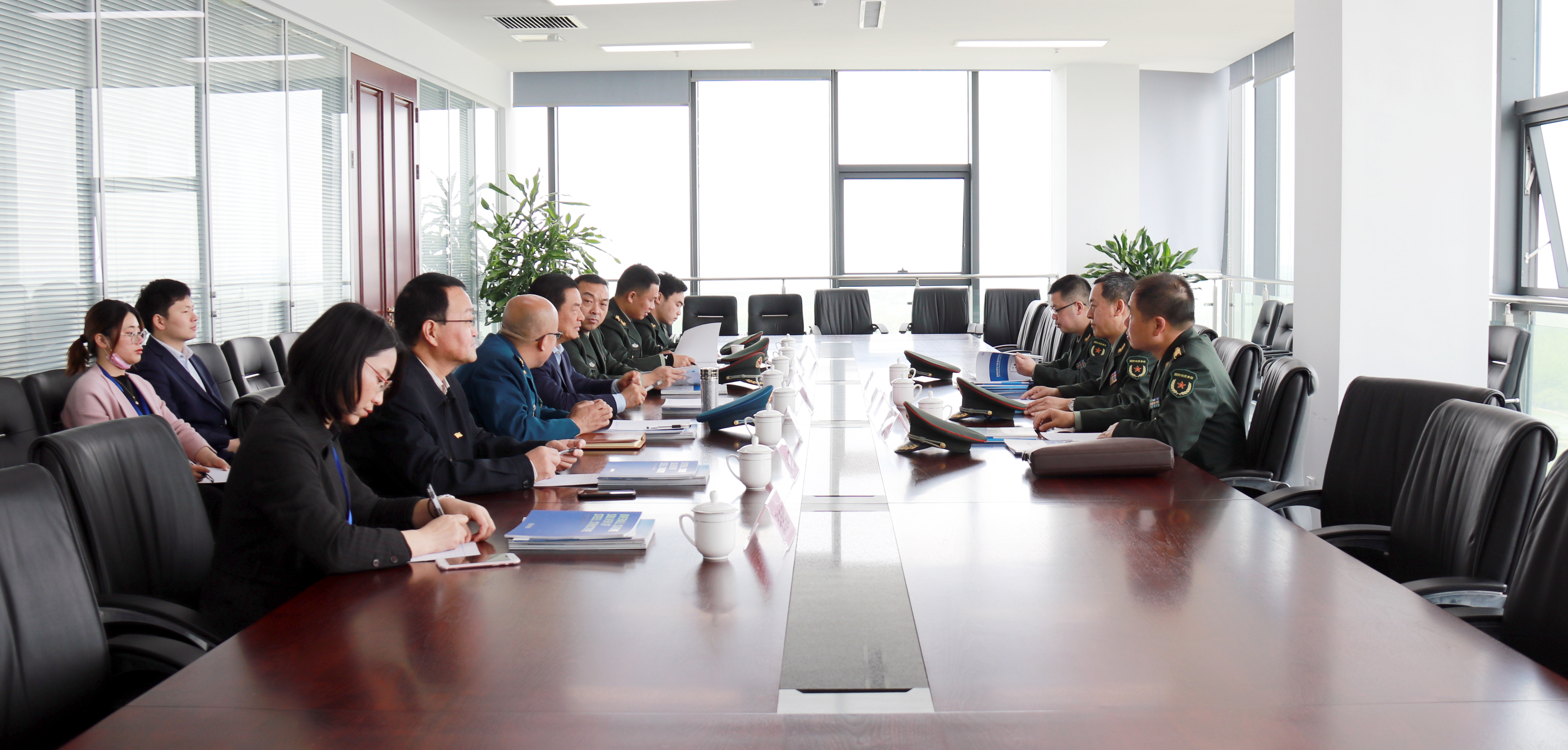 �۷���ʹ���-��Ӫ��ȫ,����һ·�ɳ�