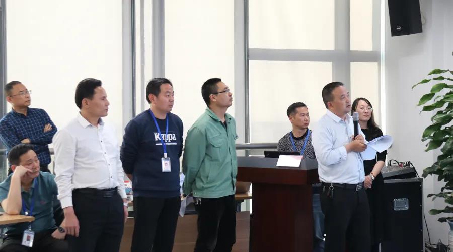 �۷���ʹ���-��Ӫ��ȫ,����һ·�ɳ�