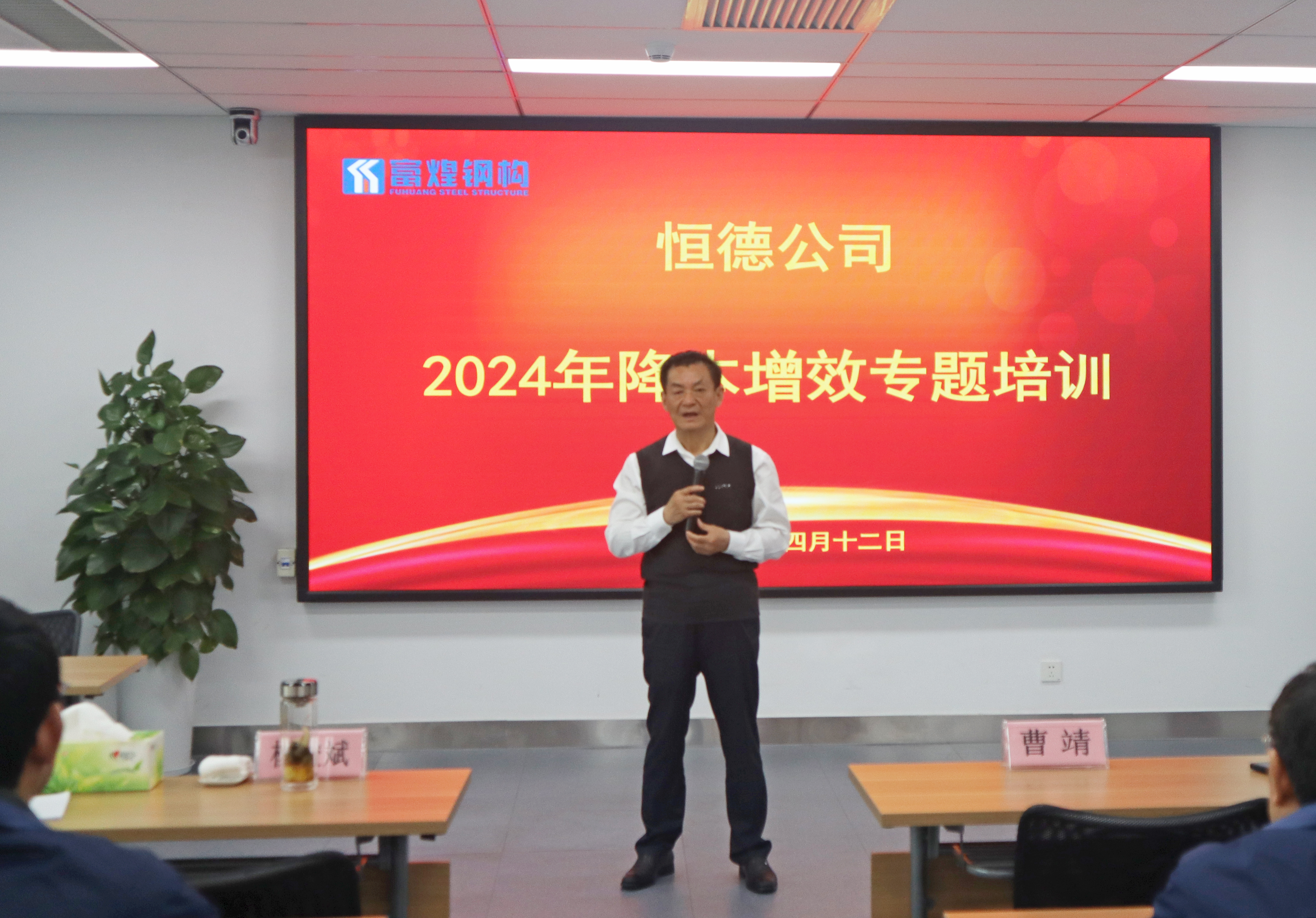 �۷���ʹ���-��Ӫ��ȫ,����һ·�ɳ�