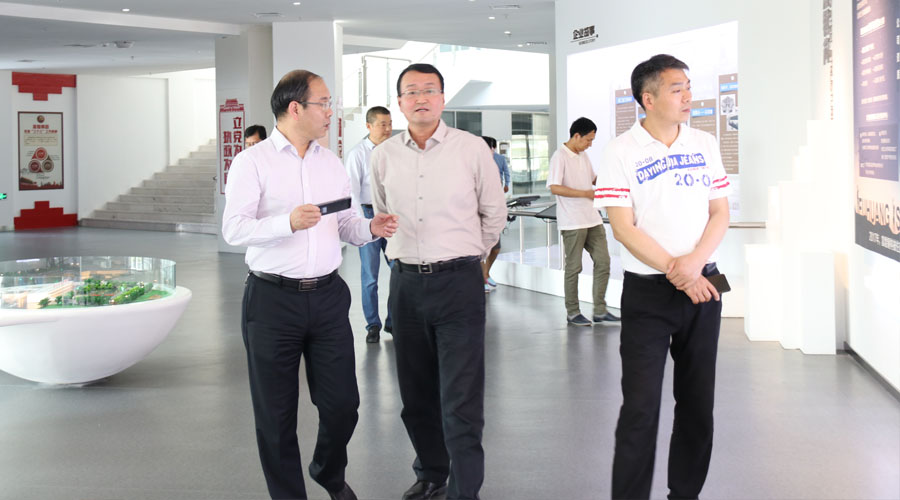 051002 巅峰国际官网-钻营健全,你我一路成长