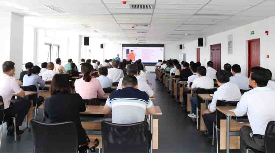 �۷���ʹ���-��Ӫ��ȫ,����һ·�ɳ�