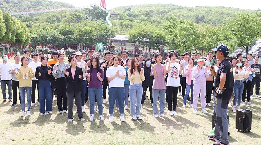 �۷���ʹ���-��Ӫ��ȫ,����һ·�ɳ�