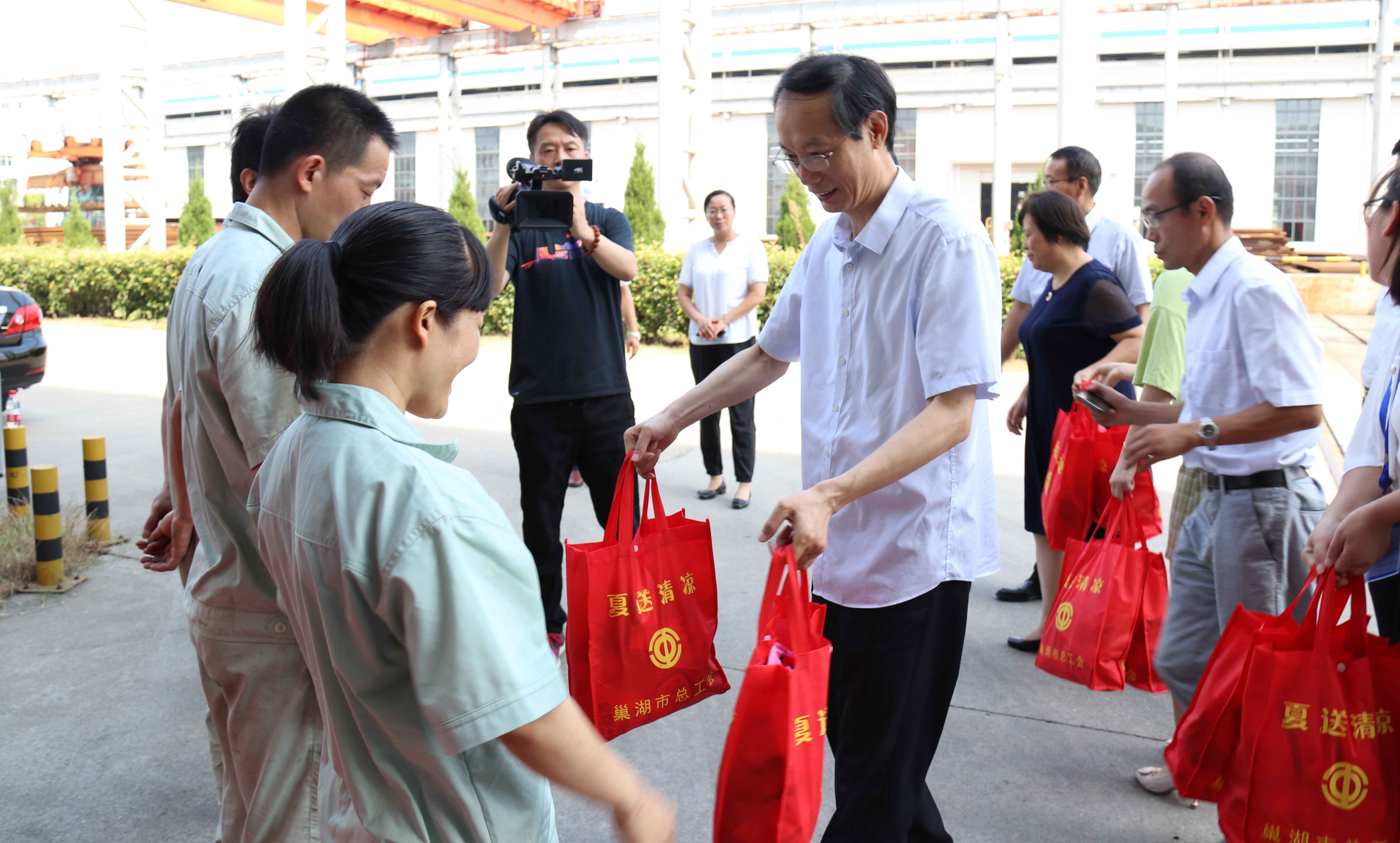 �۷���ʹ���-��Ӫ��ȫ,����һ·�ɳ�