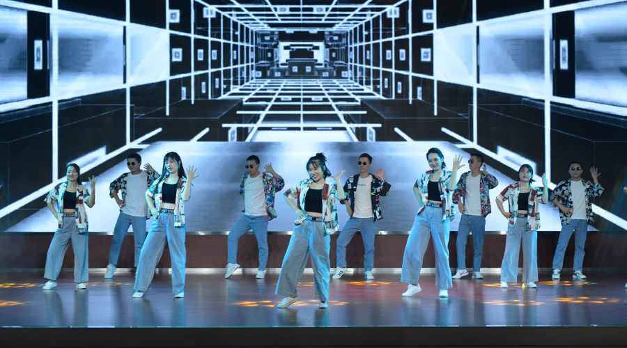 �۷���ʹ���-��Ӫ��ȫ,����һ·�ɳ�