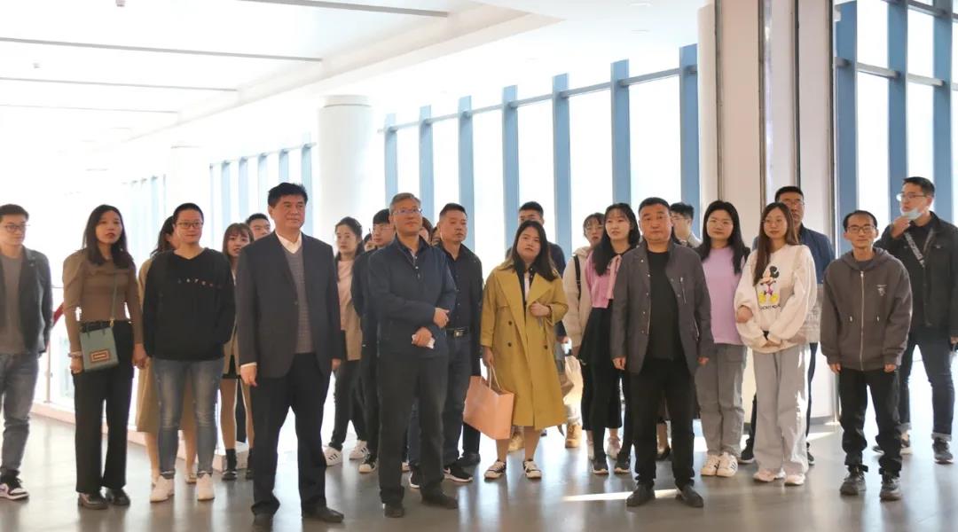 �۷���ʹ���-��Ӫ��ȫ,����һ·�ɳ�