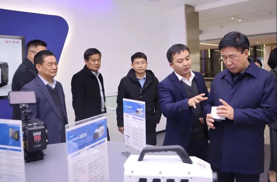 �۷���ʹ���-��Ӫ��ȫ,����һ·�ɳ�