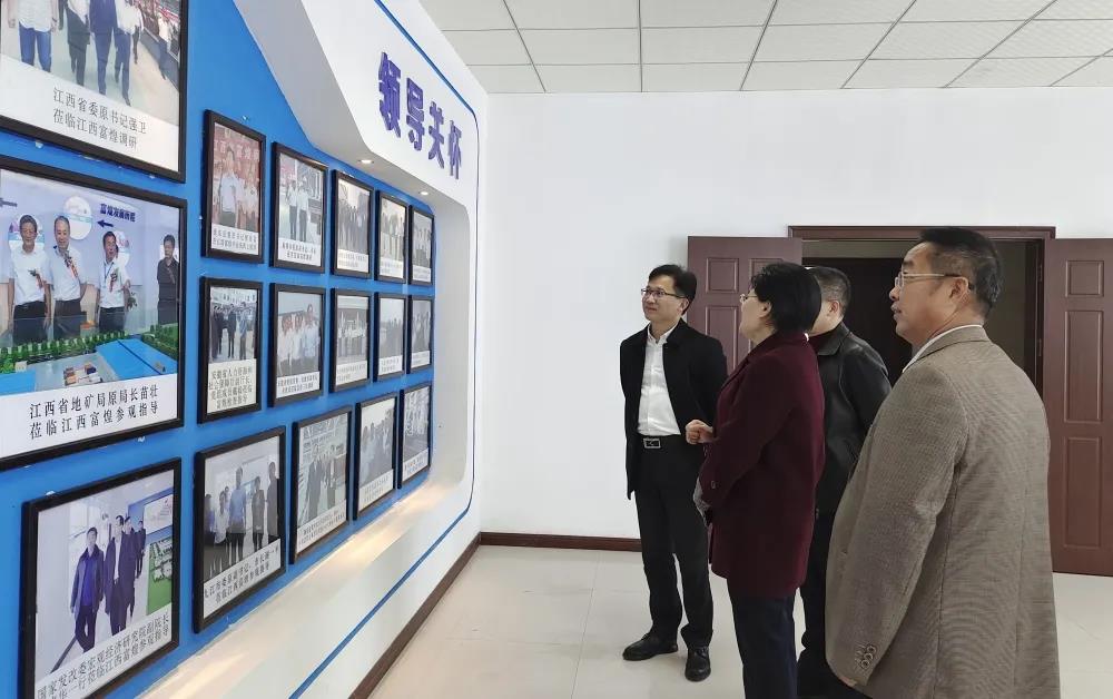 �۷���ʹ���-��Ӫ��ȫ,����һ·�ɳ�