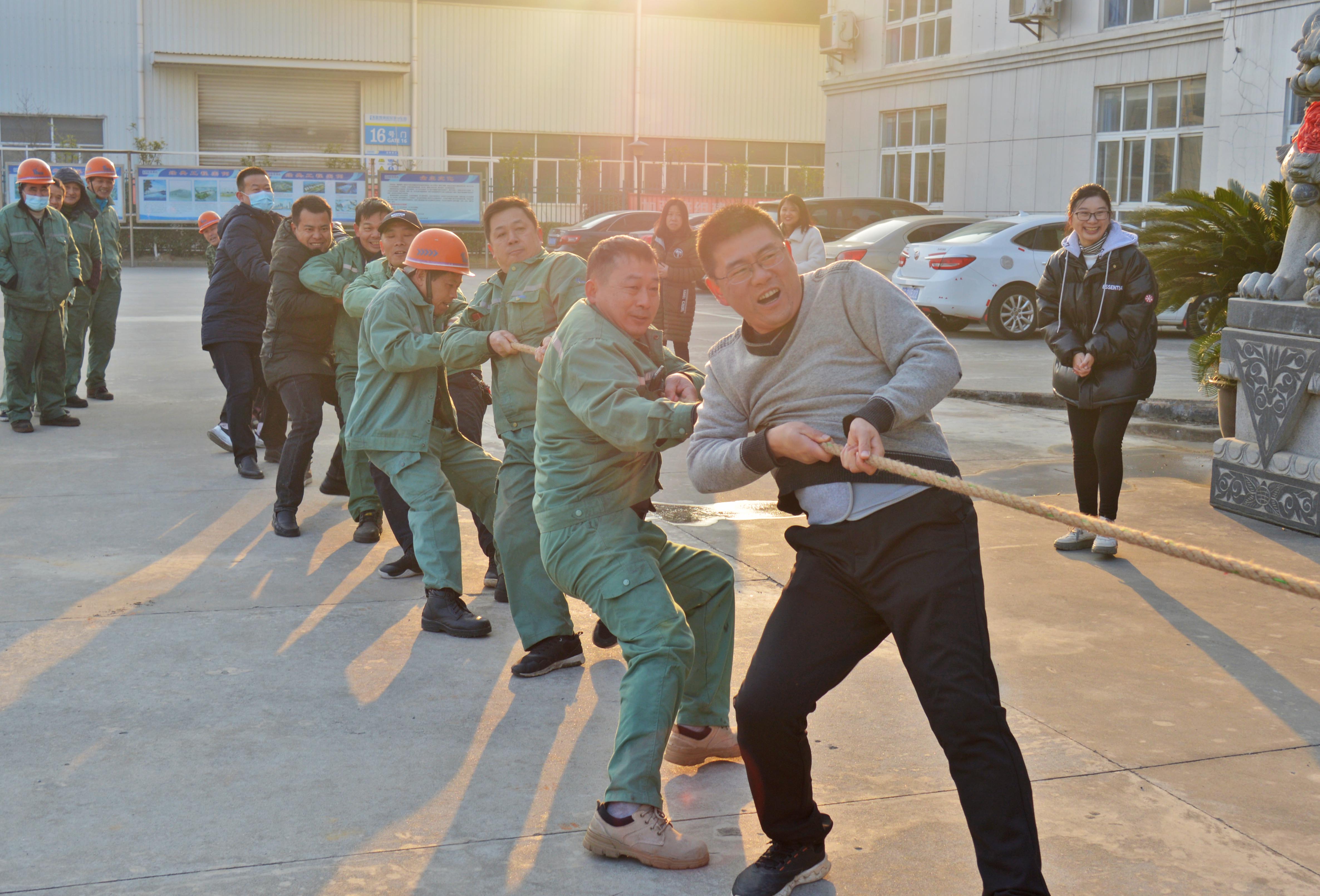 �۷���ʹ���-��Ӫ��ȫ,����һ·�ɳ�