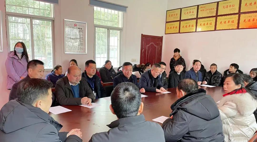 �۷���ʹ���-��Ӫ��ȫ,����һ·�ɳ�