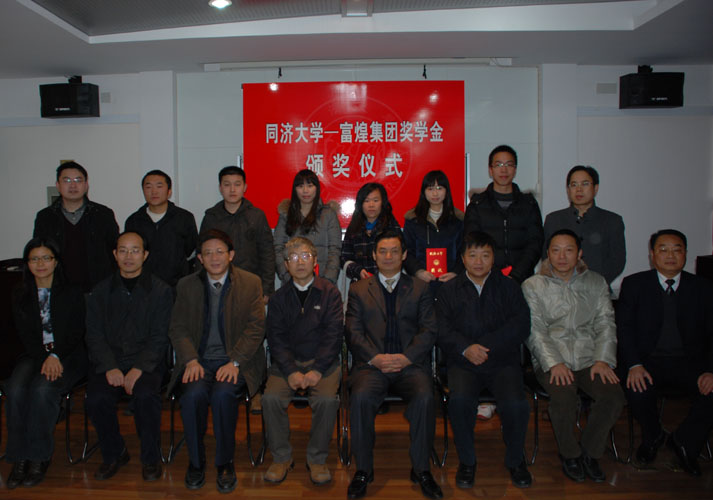 �۷���ʹ���-��Ӫ��ȫ,����һ·�ɳ�