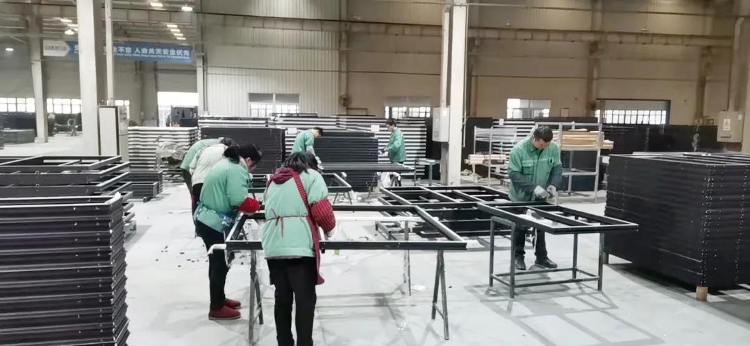 �۷���ʹ���-��Ӫ��ȫ,����һ·�ɳ�