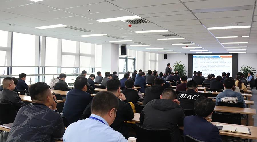 �۷���ʹ���-��Ӫ��ȫ,����һ·�ɳ�