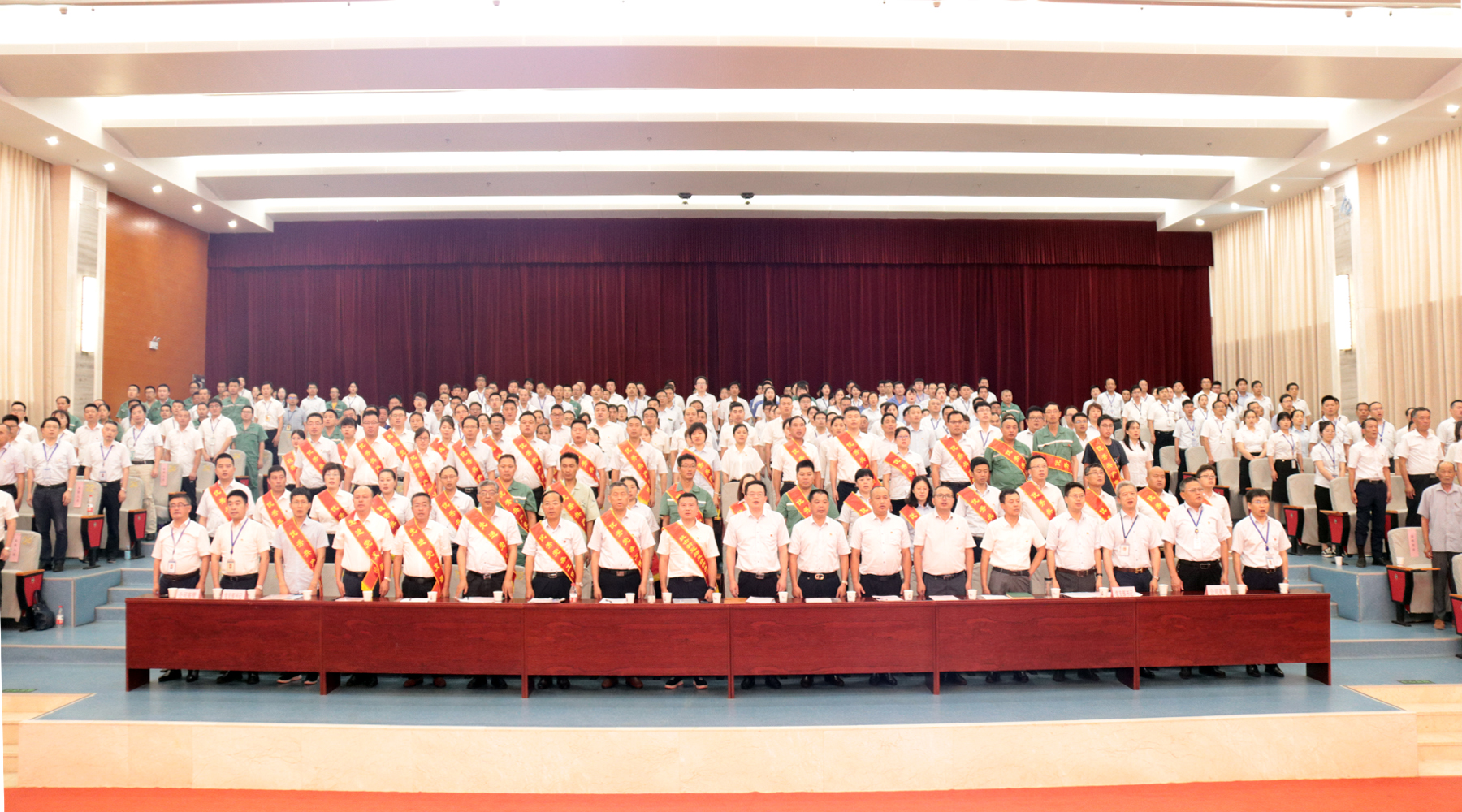 �۷���ʹ���-��Ӫ��ȫ,����һ·�ɳ�