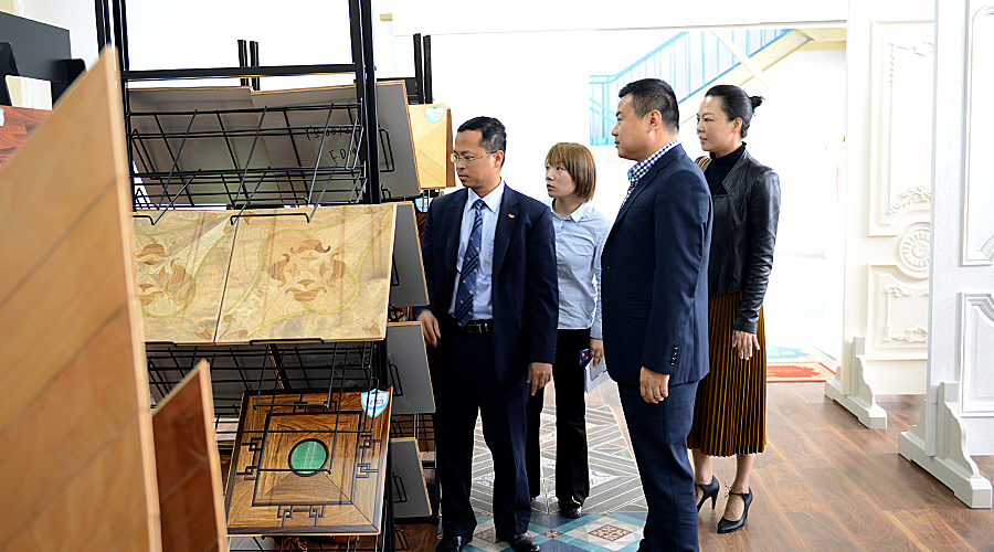 �۷���ʹ���-��Ӫ��ȫ,����һ·�ɳ�