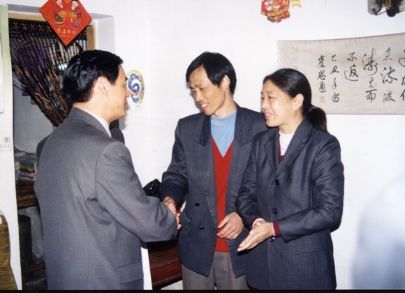 �۷���ʹ���-��Ӫ��ȫ,����һ·�ɳ�