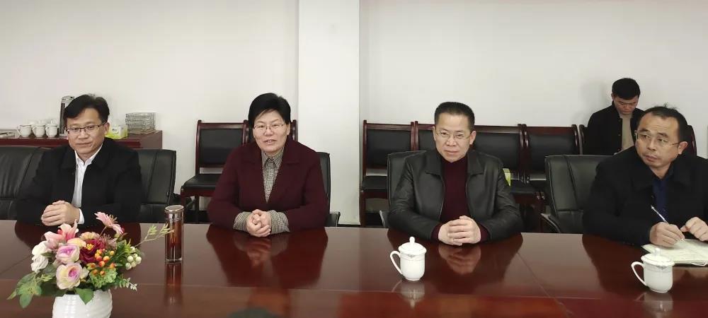 �۷���ʹ���-��Ӫ��ȫ,����һ·�ɳ�