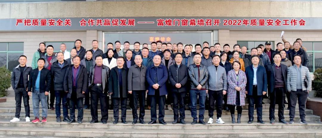 �۷���ʹ���-��Ӫ��ȫ,����һ·�ɳ�