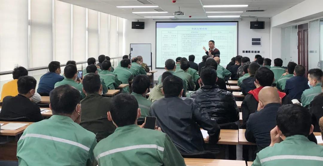 �۷���ʹ���-��Ӫ��ȫ,����һ·�ɳ�