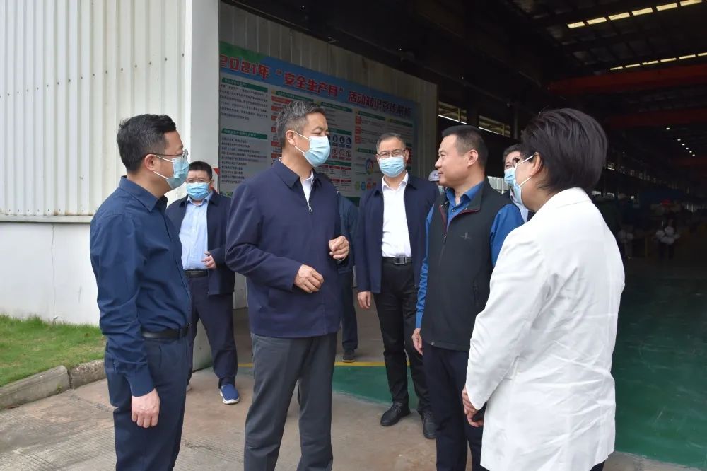 �۷���ʹ���-��Ӫ��ȫ,����һ·�ɳ�