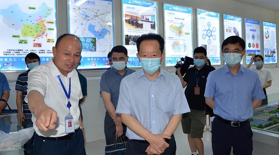 �۷���ʹ���-��Ӫ��ȫ,����һ·�ɳ�