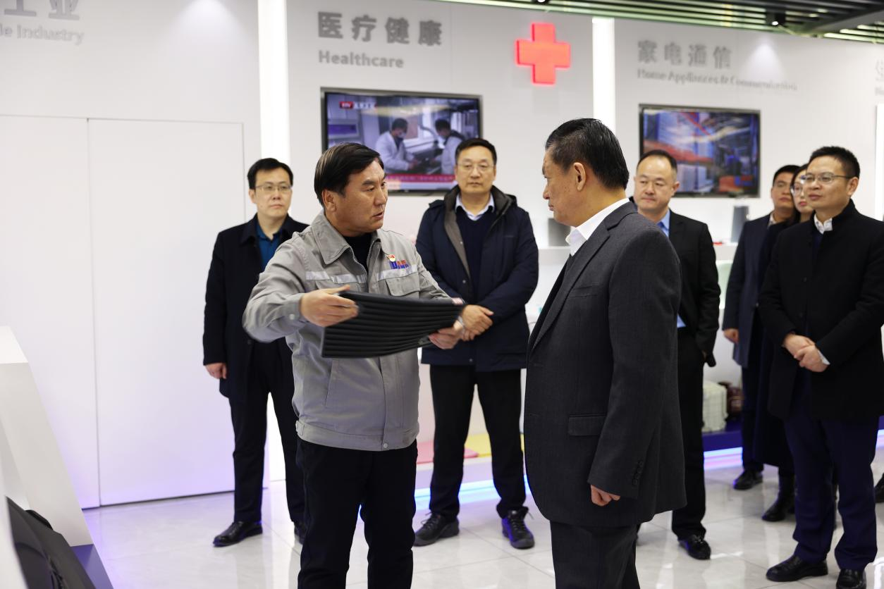 �۷���ʹ���-��Ӫ��ȫ,����һ·�ɳ�