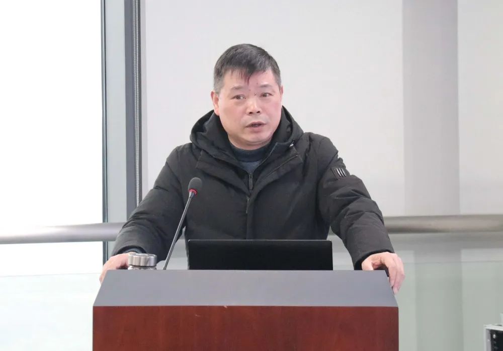 �۷���ʹ���-��Ӫ��ȫ,����һ·�ɳ�