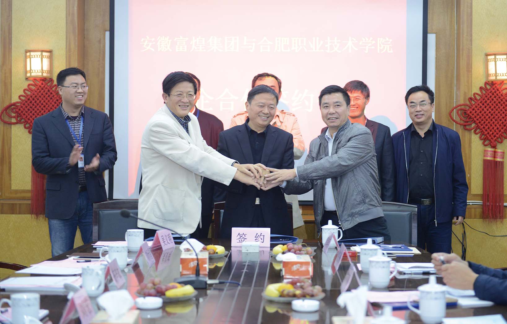 �۷���ʹ���-��Ӫ��ȫ,����һ·�ɳ�