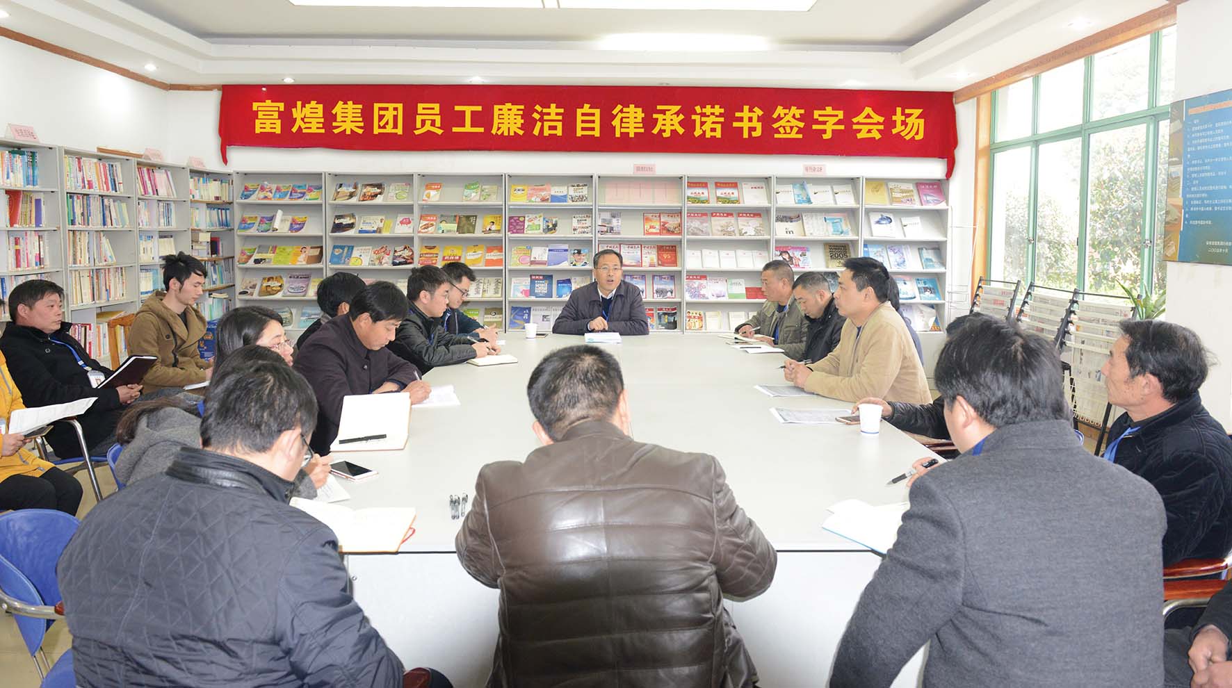 �۷���ʹ���-��Ӫ��ȫ,����һ·�ɳ�