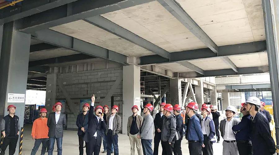 �۷���ʹ���-��Ӫ��ȫ,����һ·�ɳ�