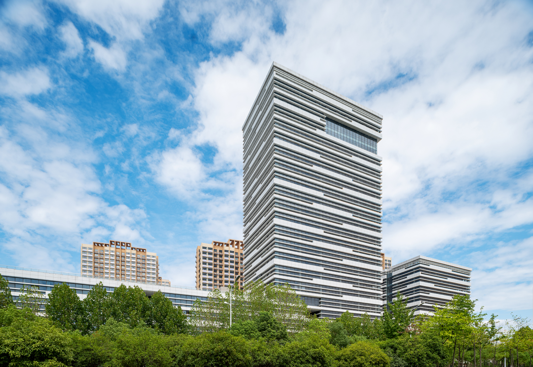 �۷���ʹ���-��Ӫ��ȫ,����һ·�ɳ�