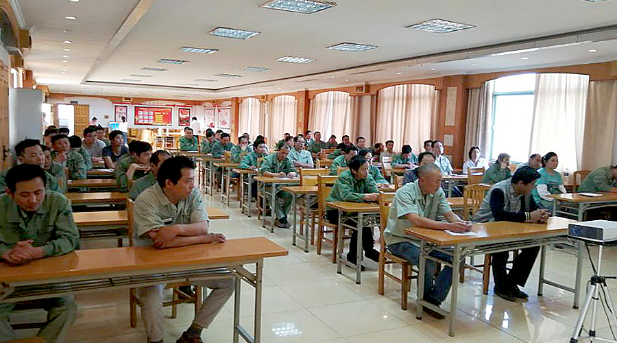 �۷���ʹ���-��Ӫ��ȫ,����һ·�ɳ�