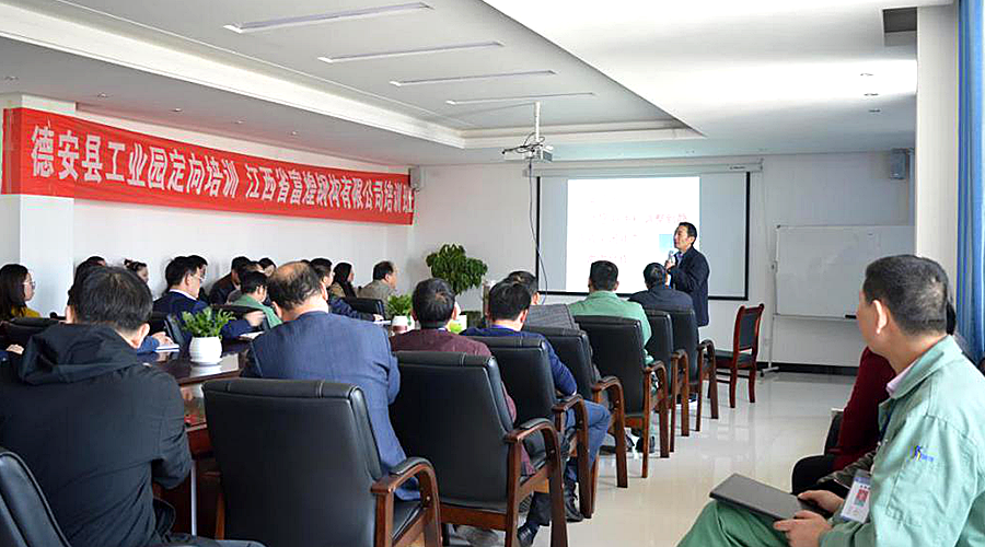 �۷���ʹ���-��Ӫ��ȫ,����һ·�ɳ�