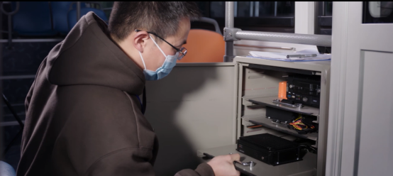 �۷���ʹ���-��Ӫ��ȫ,����һ·�ɳ�