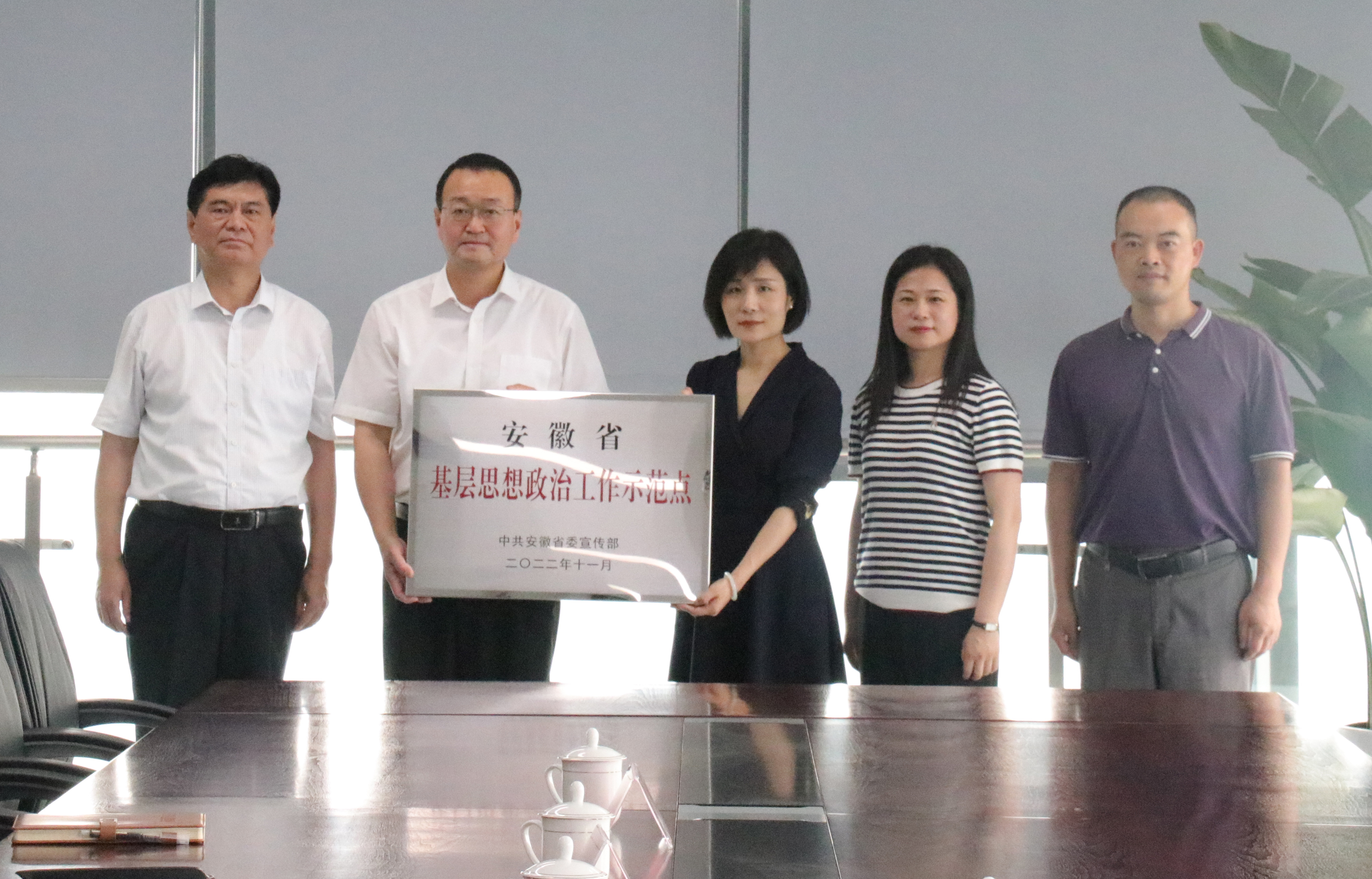 �۷���ʹ���-��Ӫ��ȫ,����һ·�ɳ�