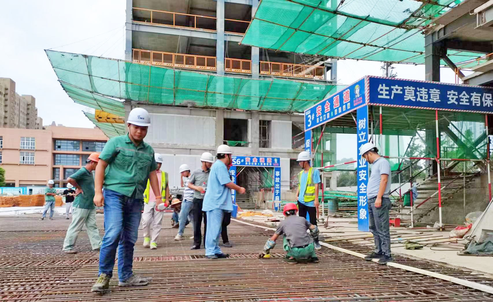 图片6 巅峰国际官网-钻营健全,你我一路成长